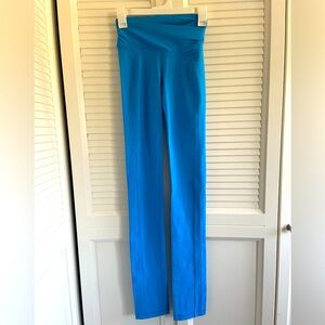 Lululemon Electric Blue Straight Leg Pant - size 2